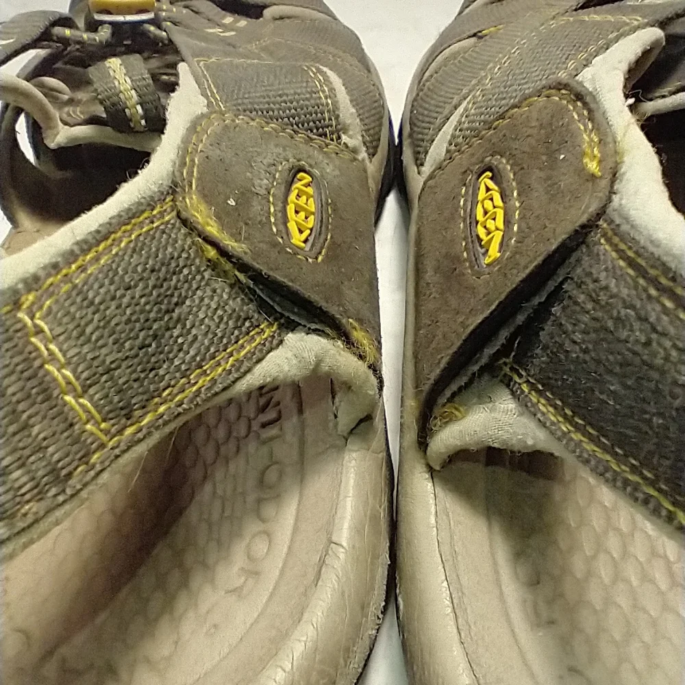 Keen Newport H2 Brown Drawstring Hiking Sandals Men's sz 13